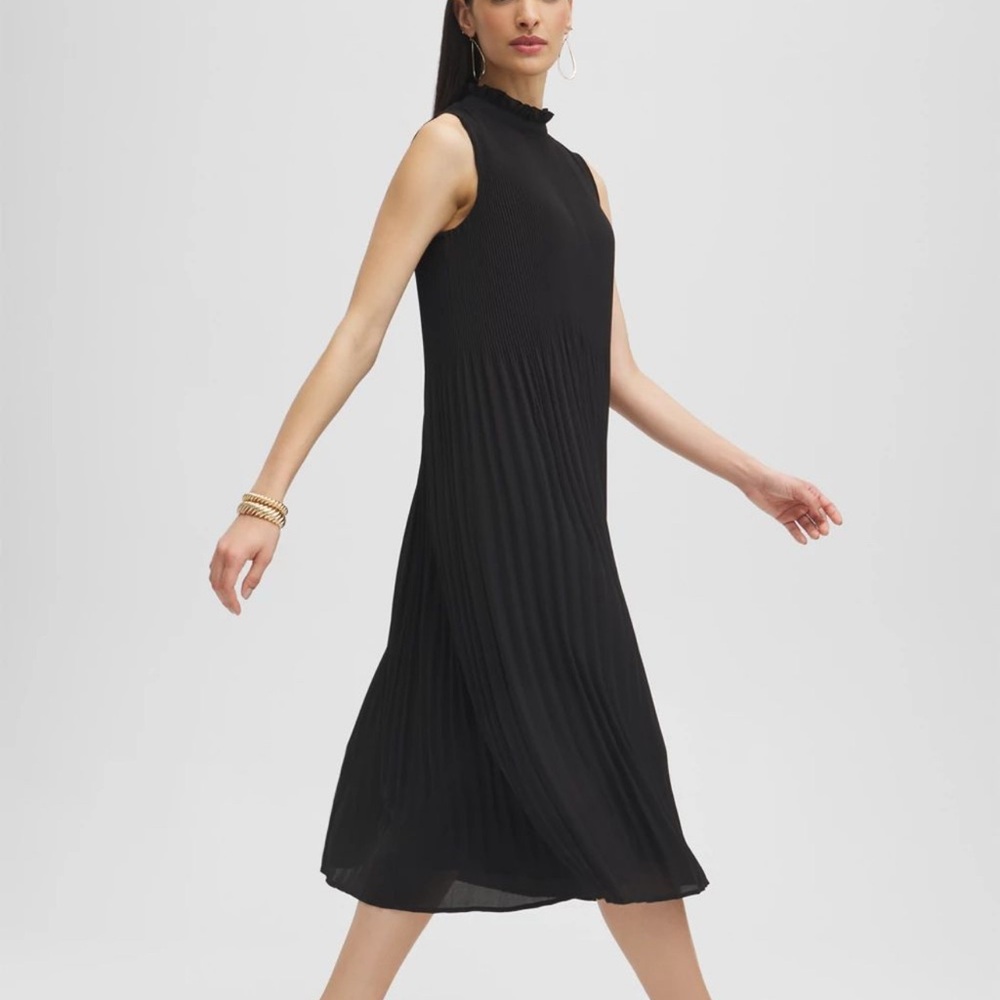 Elegant Black Sleeveless Dress
